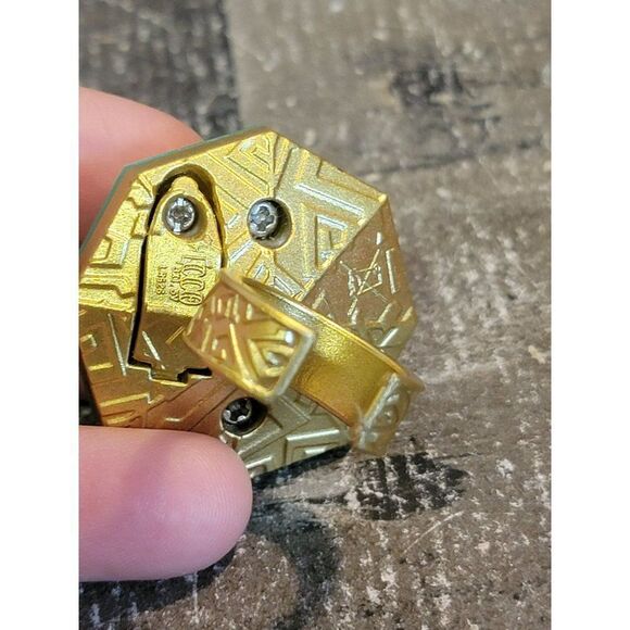 Light up green emerald gold toy accessory - Picture 2 of 5